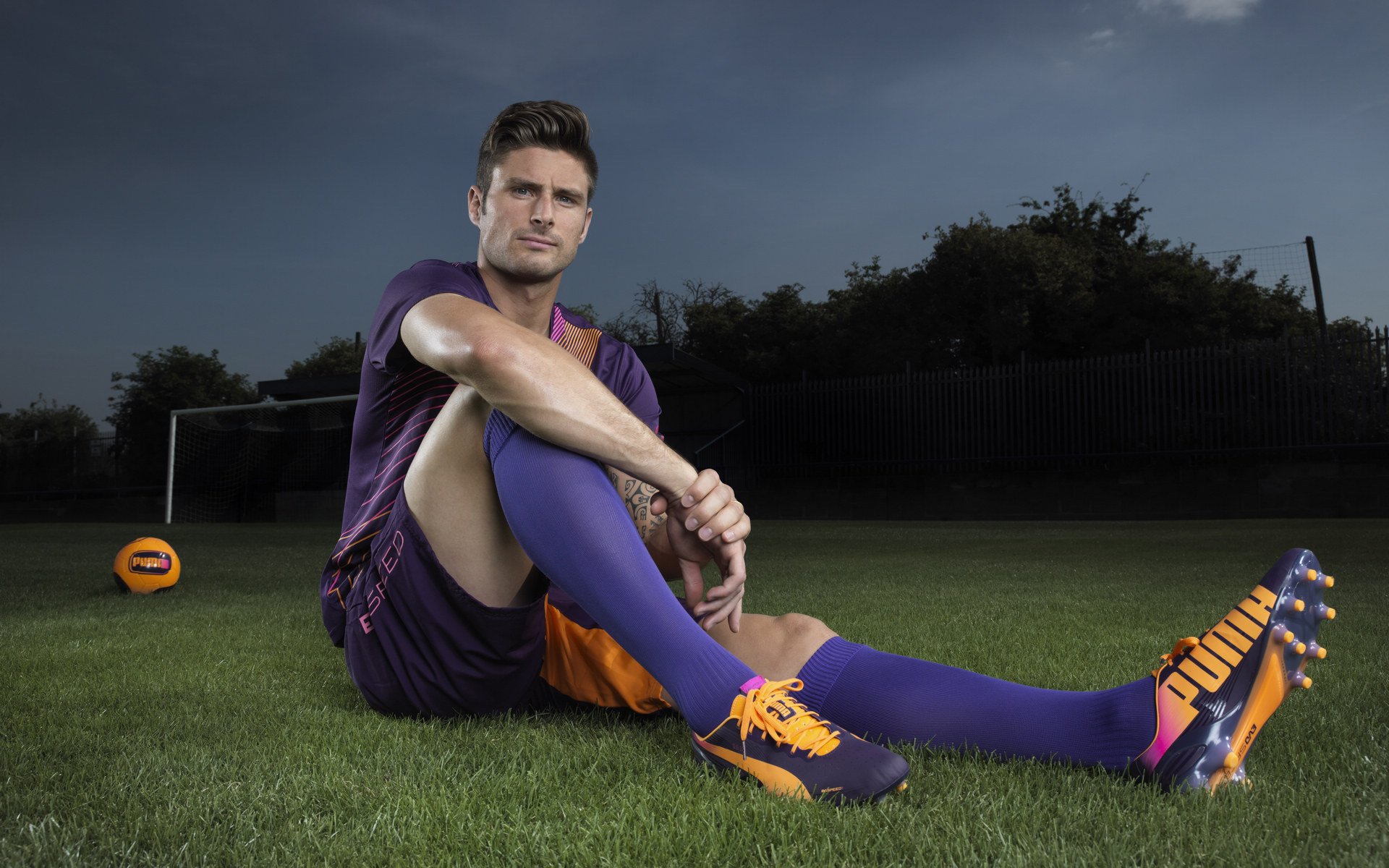 西甲球队基于GPS数据调整边路防守策略的案例